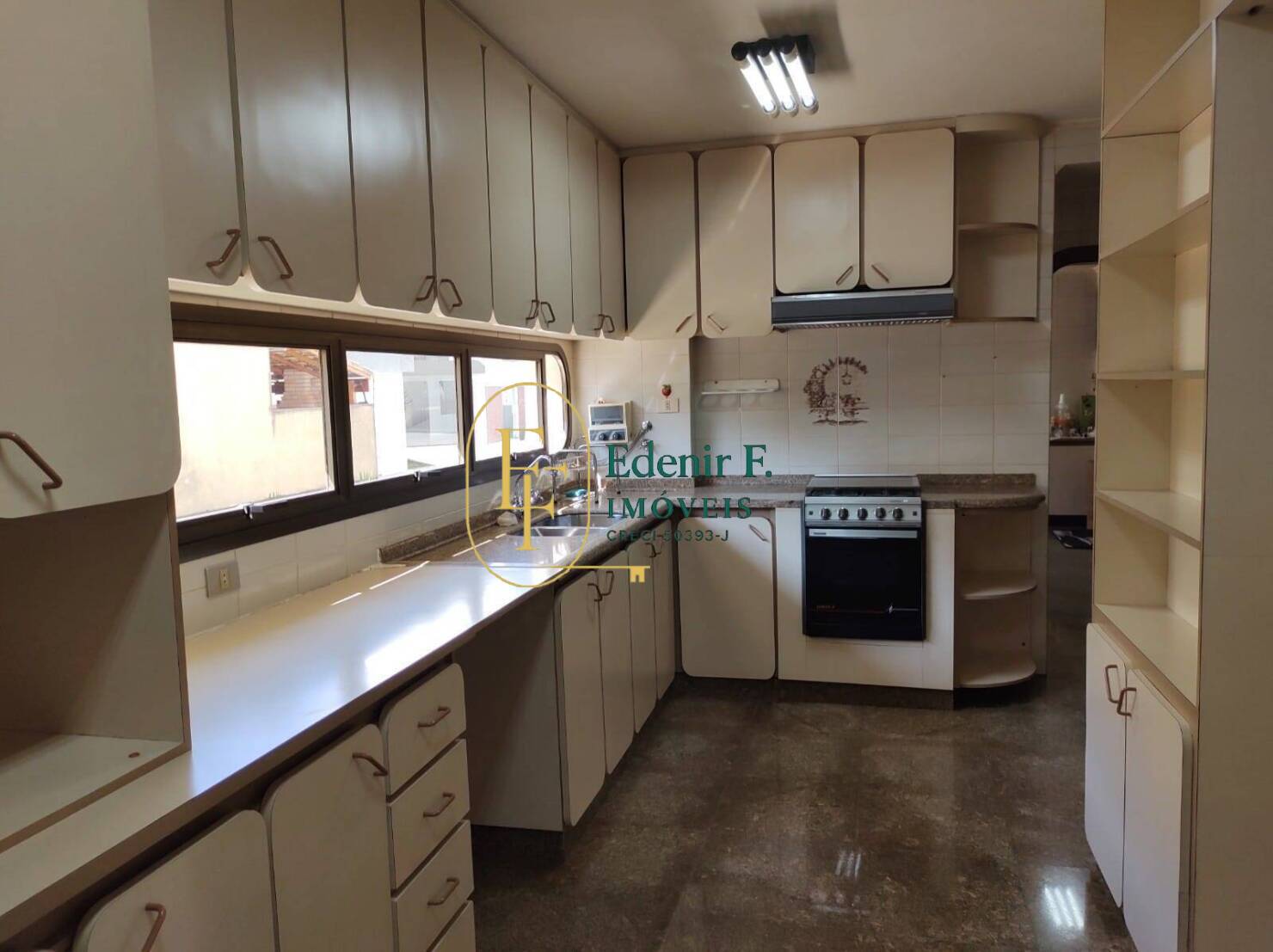 Apartamento, 4 quartos, 221 m² - Foto 11