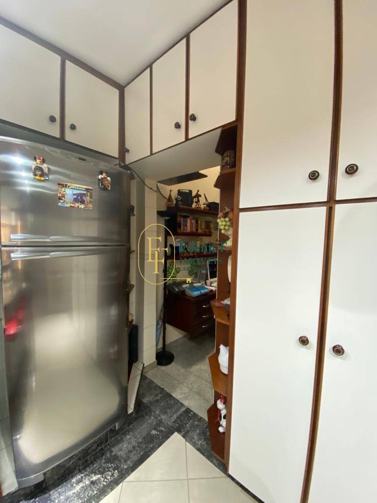 Sobrado, 3 quartos, 348 m² - Foto 8