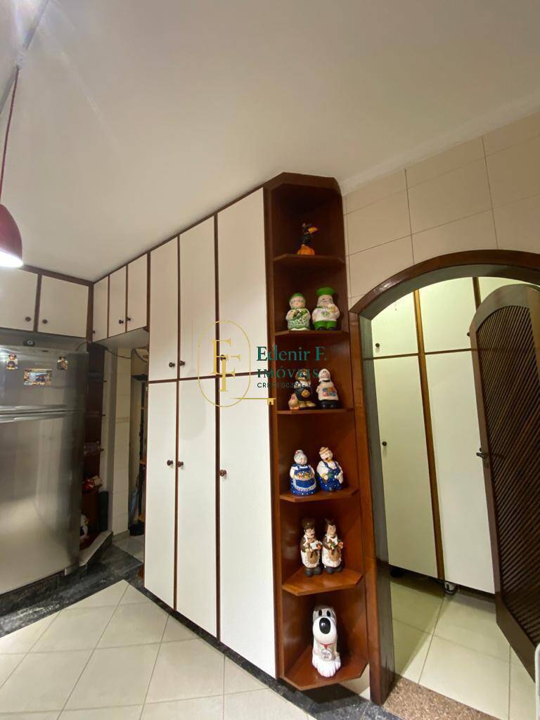 Sobrado, 3 quartos, 348 m² - Foto 10