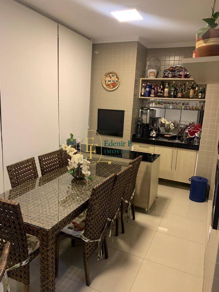 Apartamento, 3 quartos, 225 m² - Foto 10