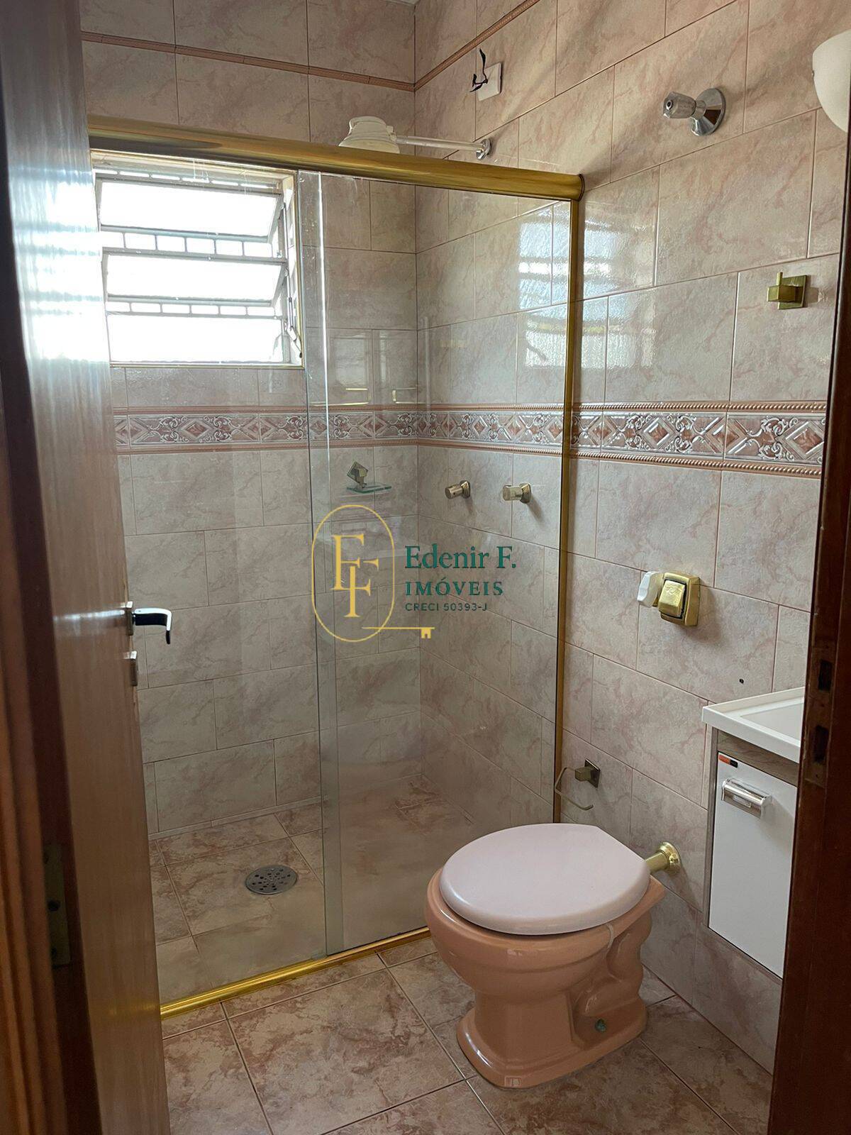 Casa, 3 quartos, 265 m² - Foto 15