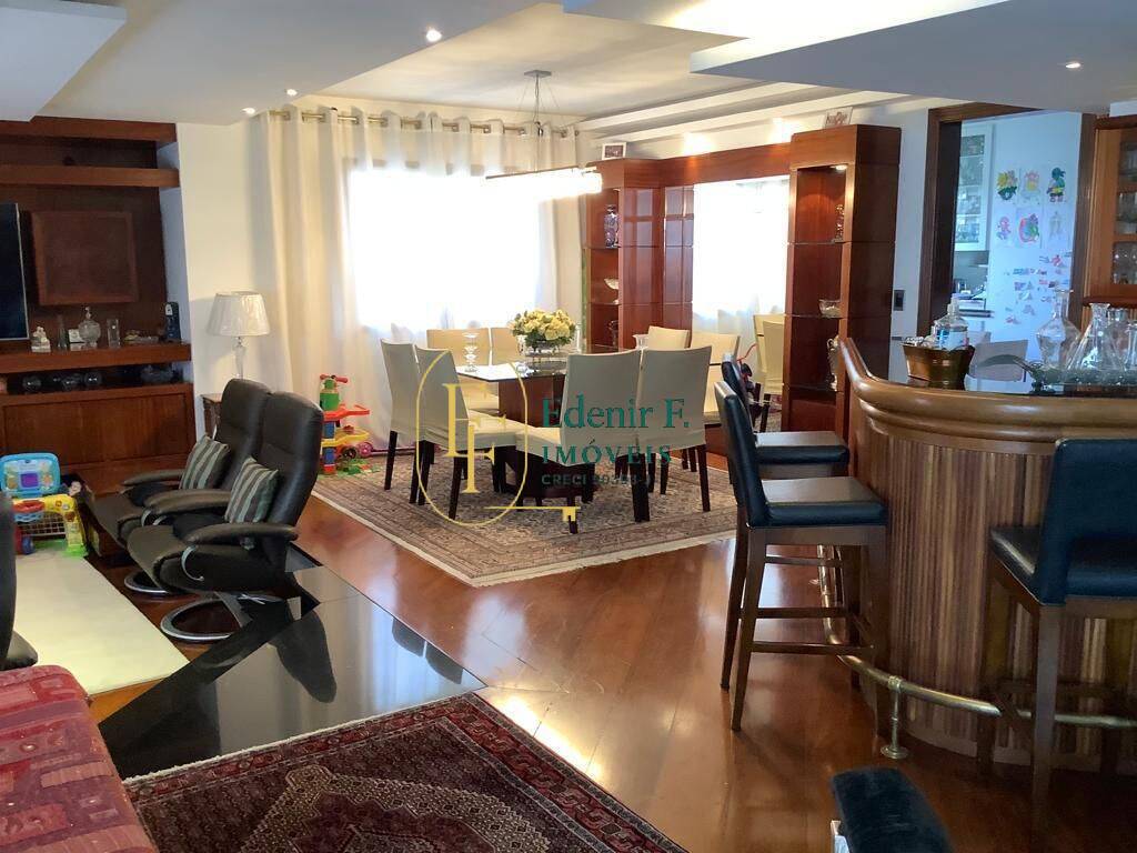Apartamento, 5 quartos, 244 m² - Foto 1