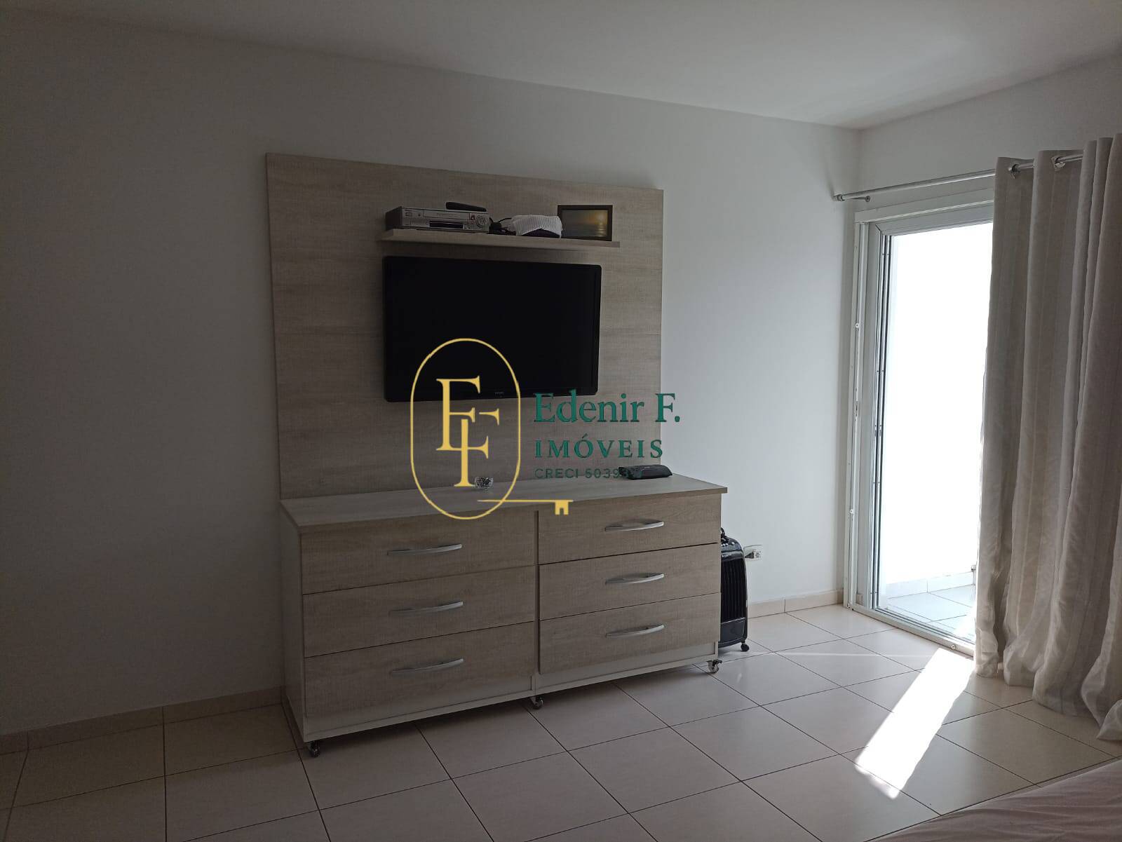 Casa, 3 quartos, 208 m² - Foto 9