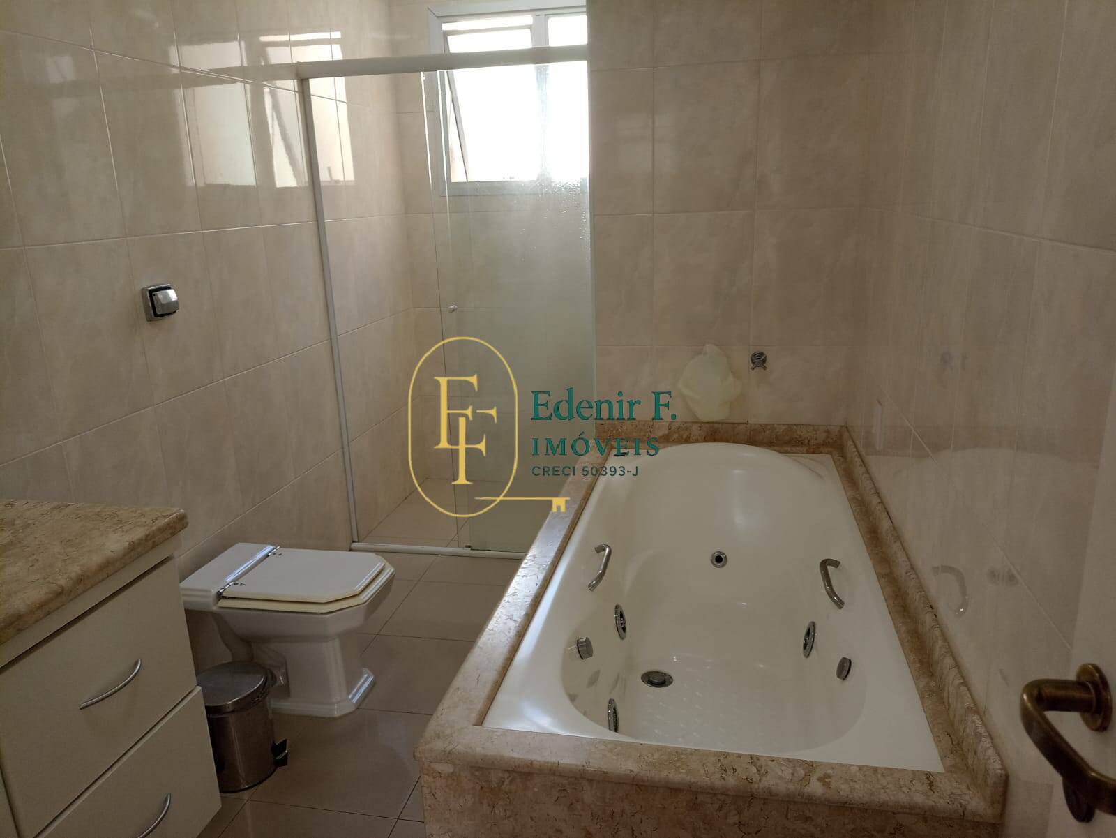 Casa, 3 quartos, 208 m² - Foto 14