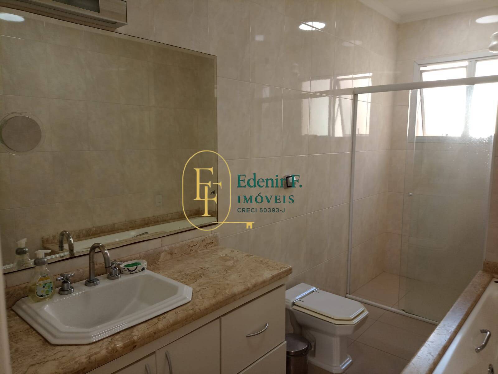 Casa, 3 quartos, 208 m² - Foto 19