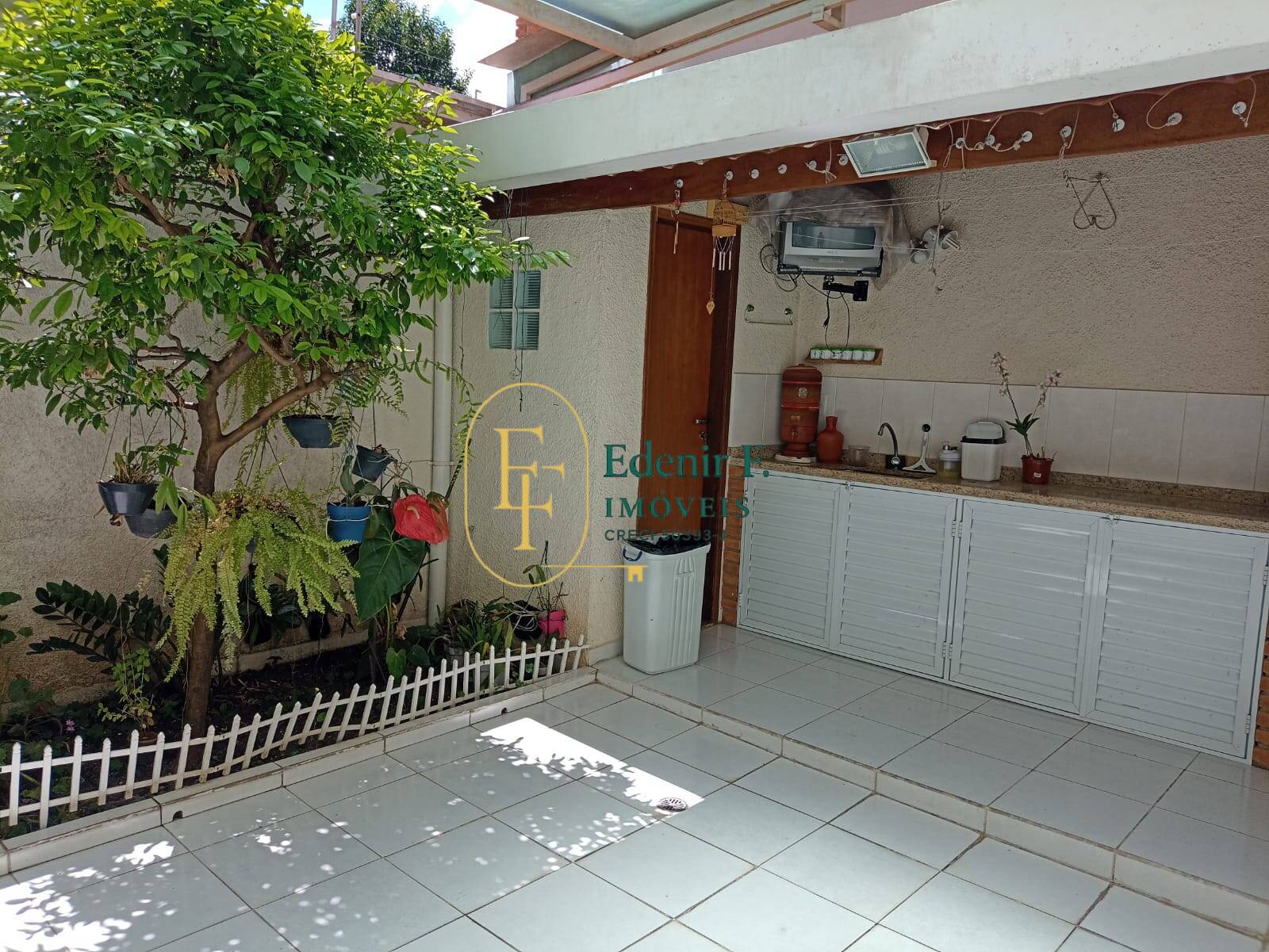 Casa, 3 quartos, 208 m² - Foto 39