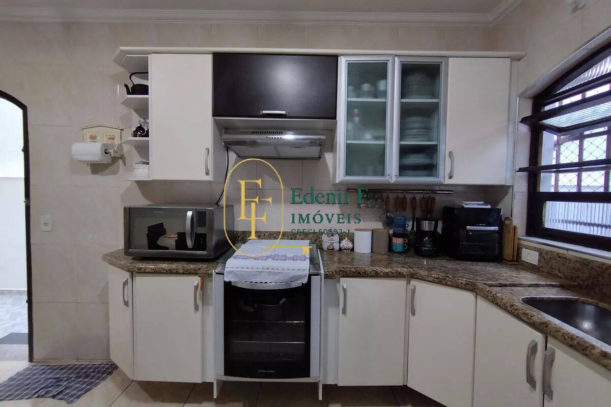 Casa, 3 quartos, 324 m² - Foto 11