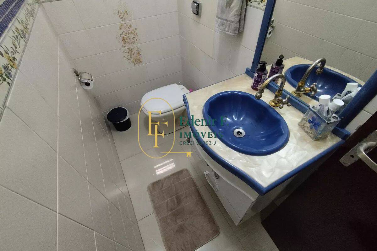 Casa, 3 quartos, 324 m² - Foto 35