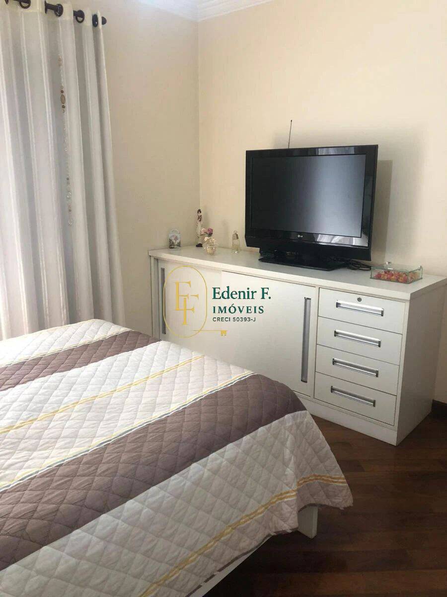 Apartamento, 3 quartos, 135 m² - Foto 3