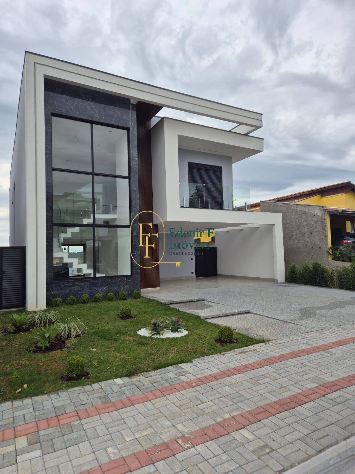 Casa, 4 quartos, 260 m² - Foto 3