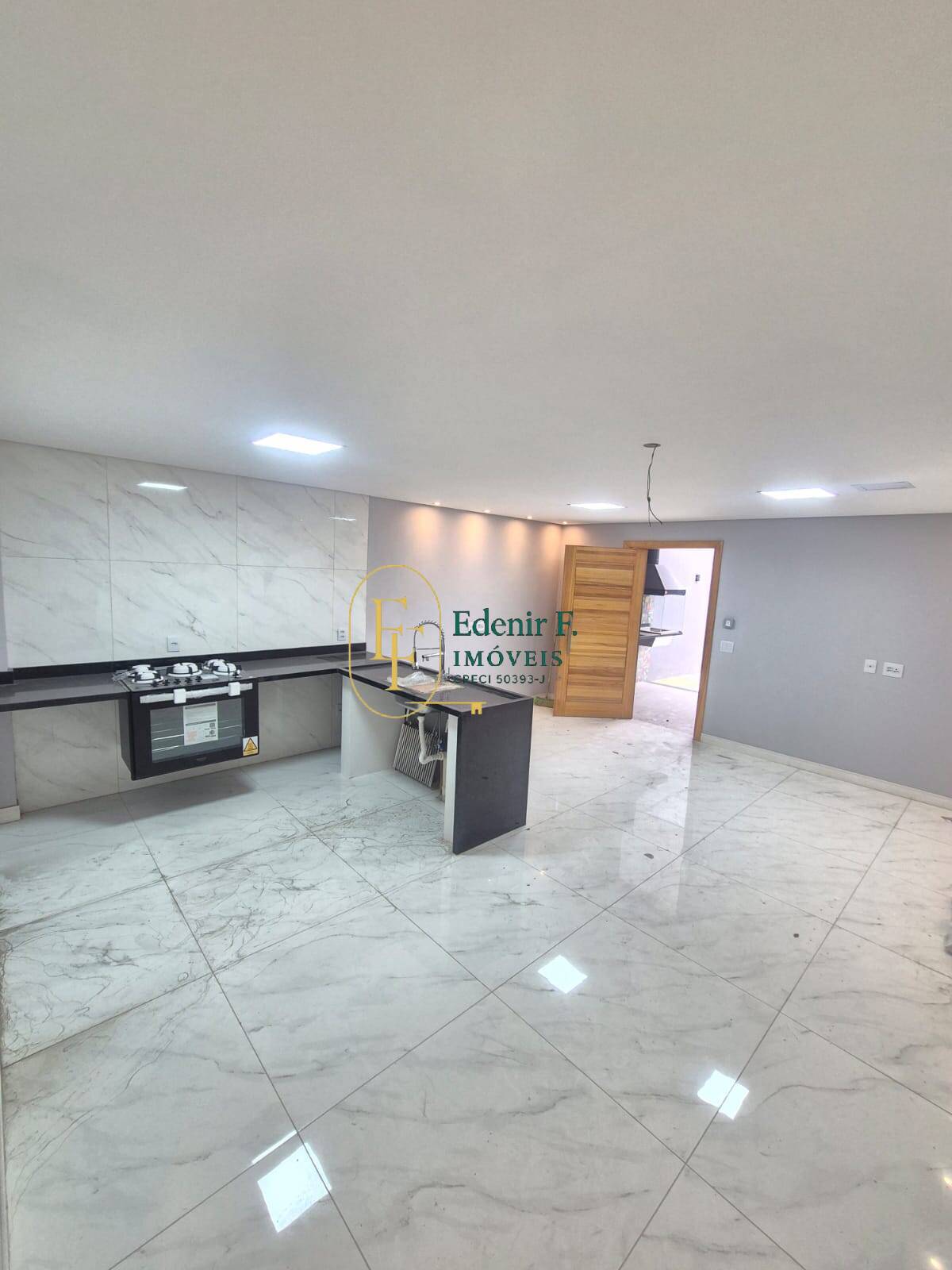 Casa, 2 quartos, 95 m² - Foto 4