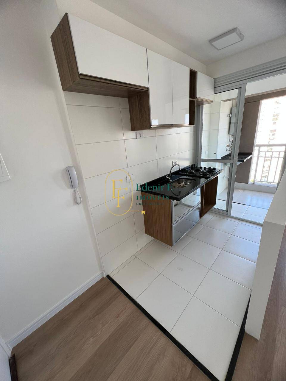 Apartamento, 1 quarto, 32 m² - Foto 2