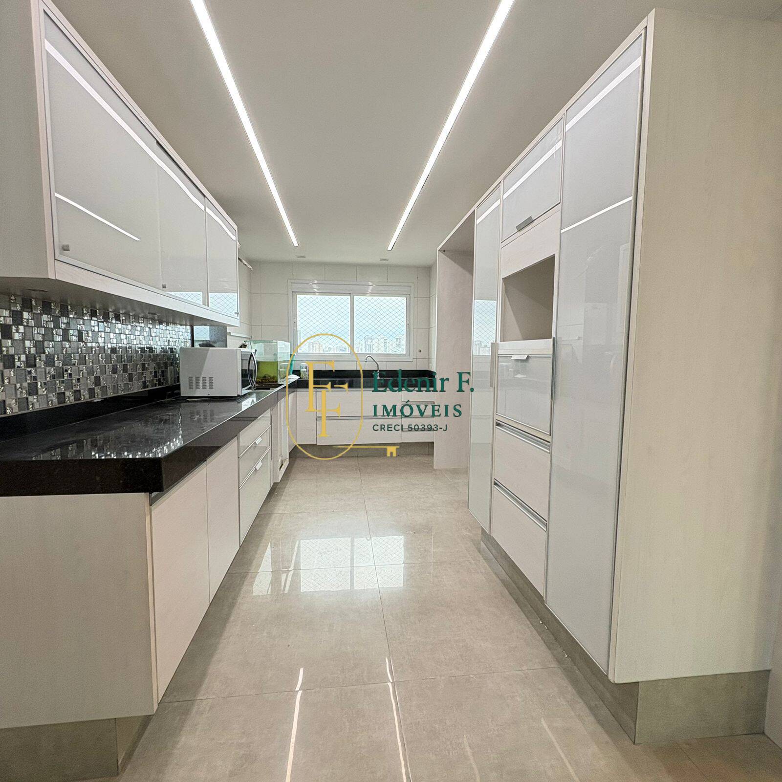 Apartamento, 4 quartos, 202 m² - Foto 8
