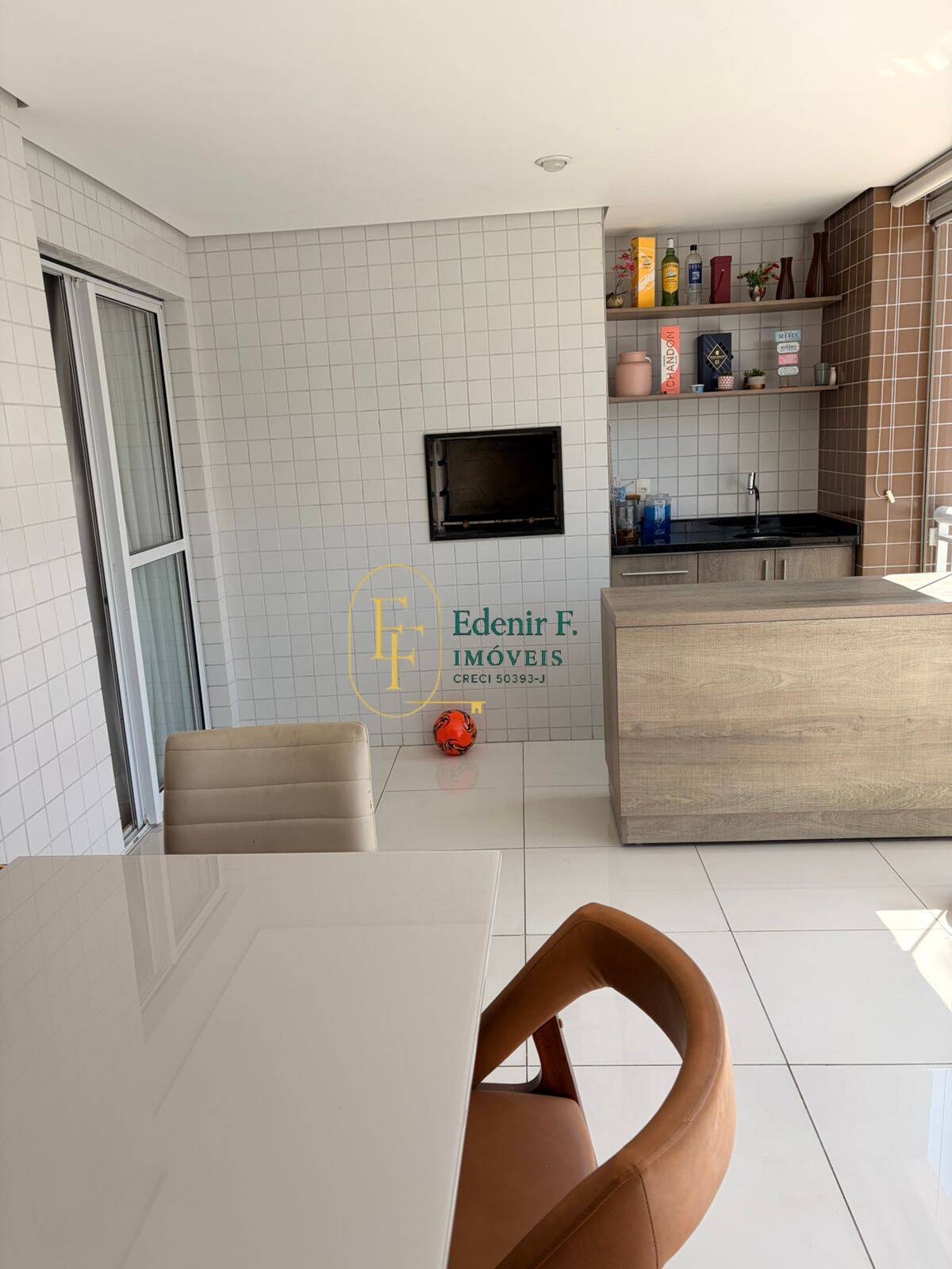Apartamento, 3 quartos, 119 m² - Foto 2