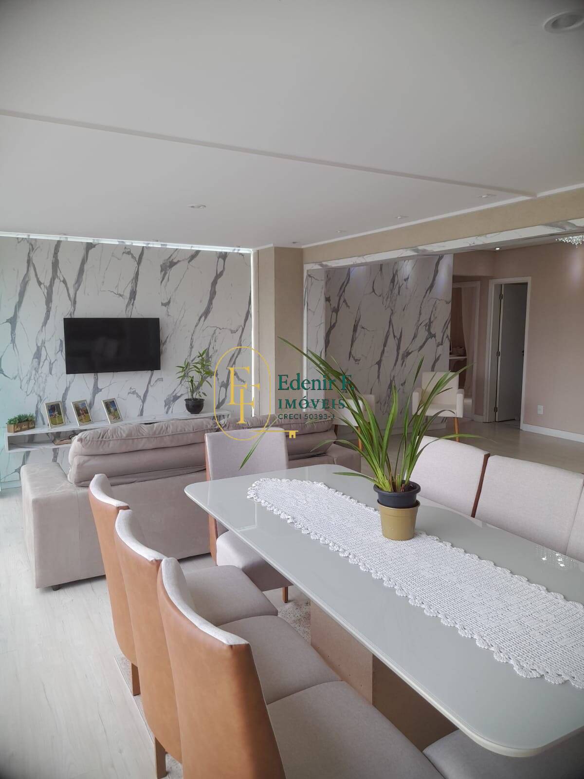 Apartamento, 3 quartos, 135 m² - Foto 1