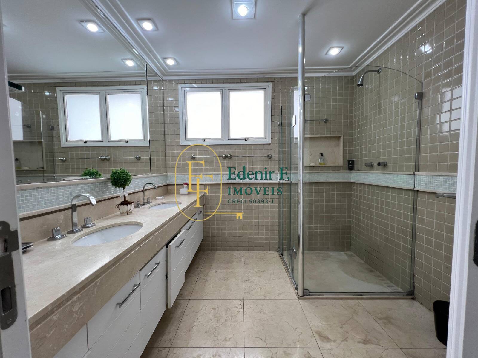Apartamento, 4 quartos, 250 m² - Foto 41