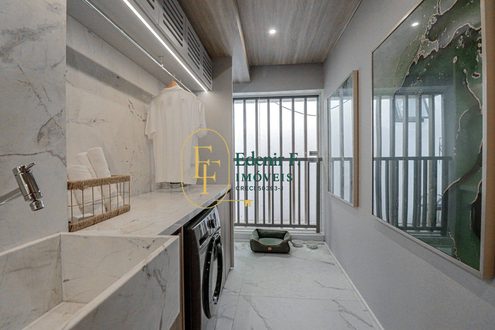 Apartamento, 3 quartos, 176 m² - Foto 1
