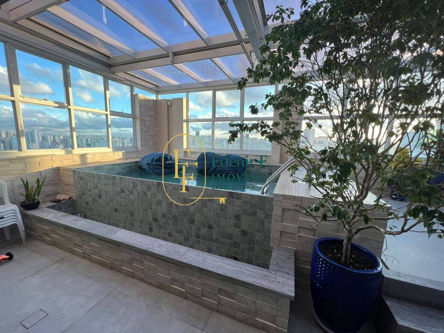 Cobertura, 4 quartos, 340 m² - Foto 21