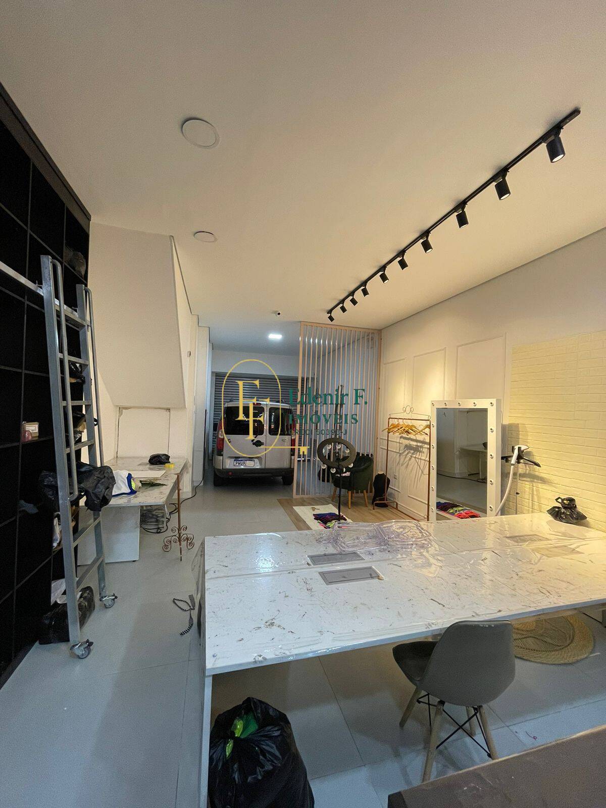 Depósito-Galpão, 165 m² - Foto 17