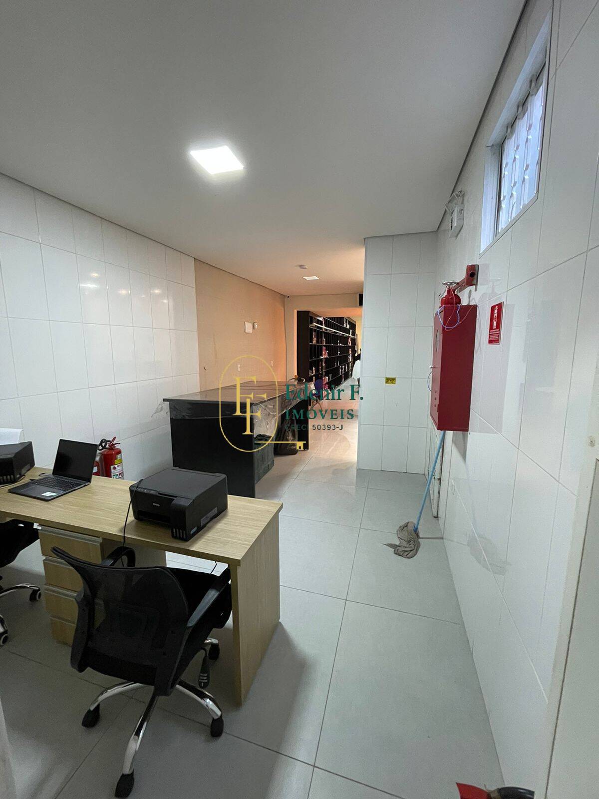 Depósito-Galpão, 165 m² - Foto 18