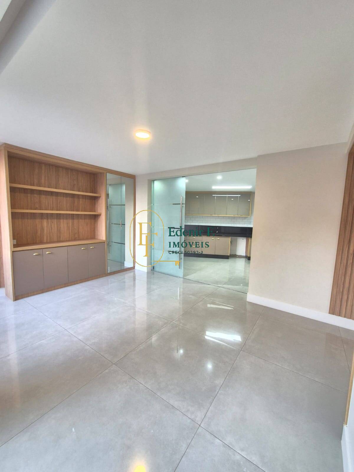 Sobrado, 6 quartos, 390 m² - Foto 26