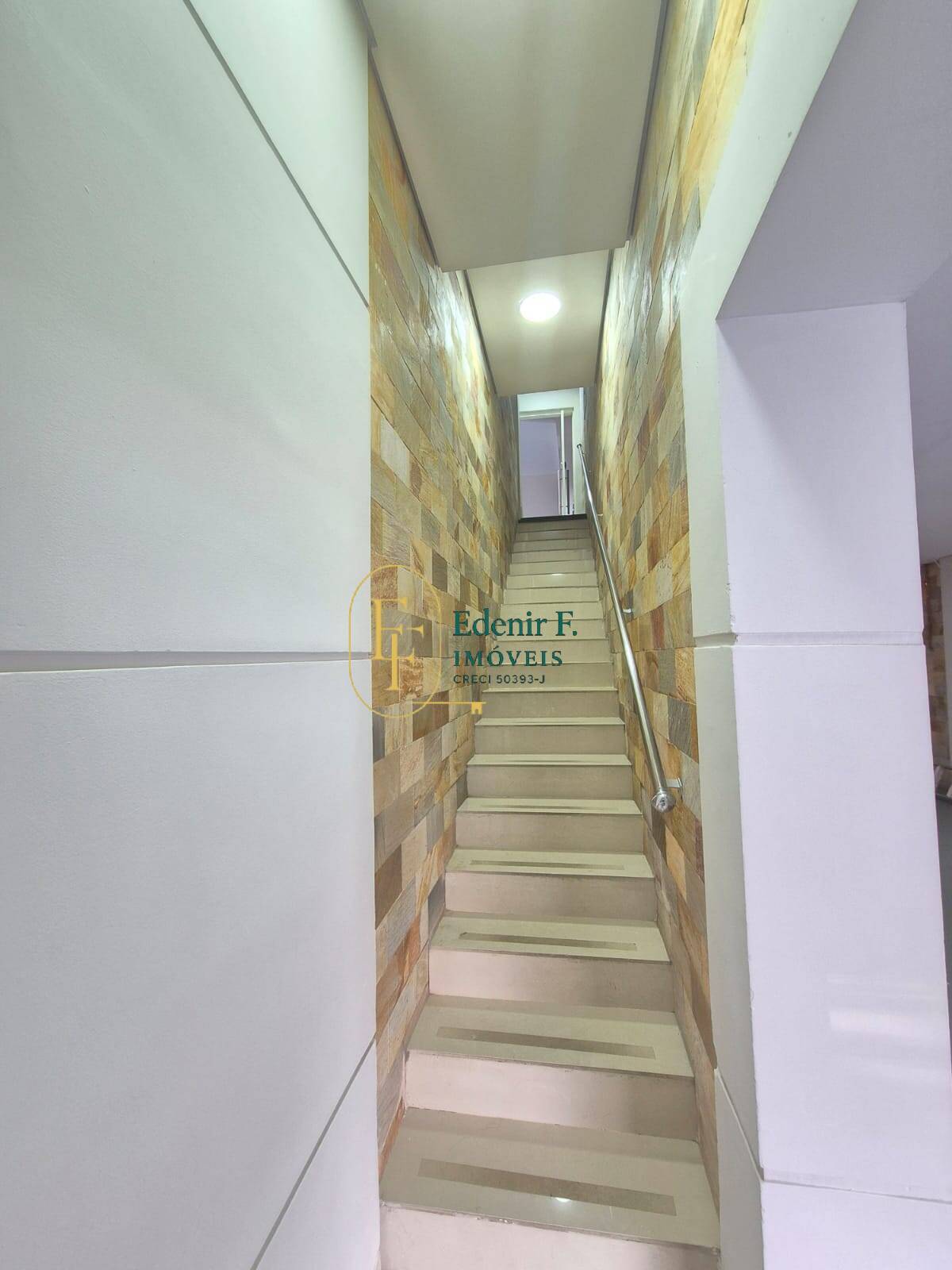 Sobrado, 6 quartos, 390 m² - Foto 25