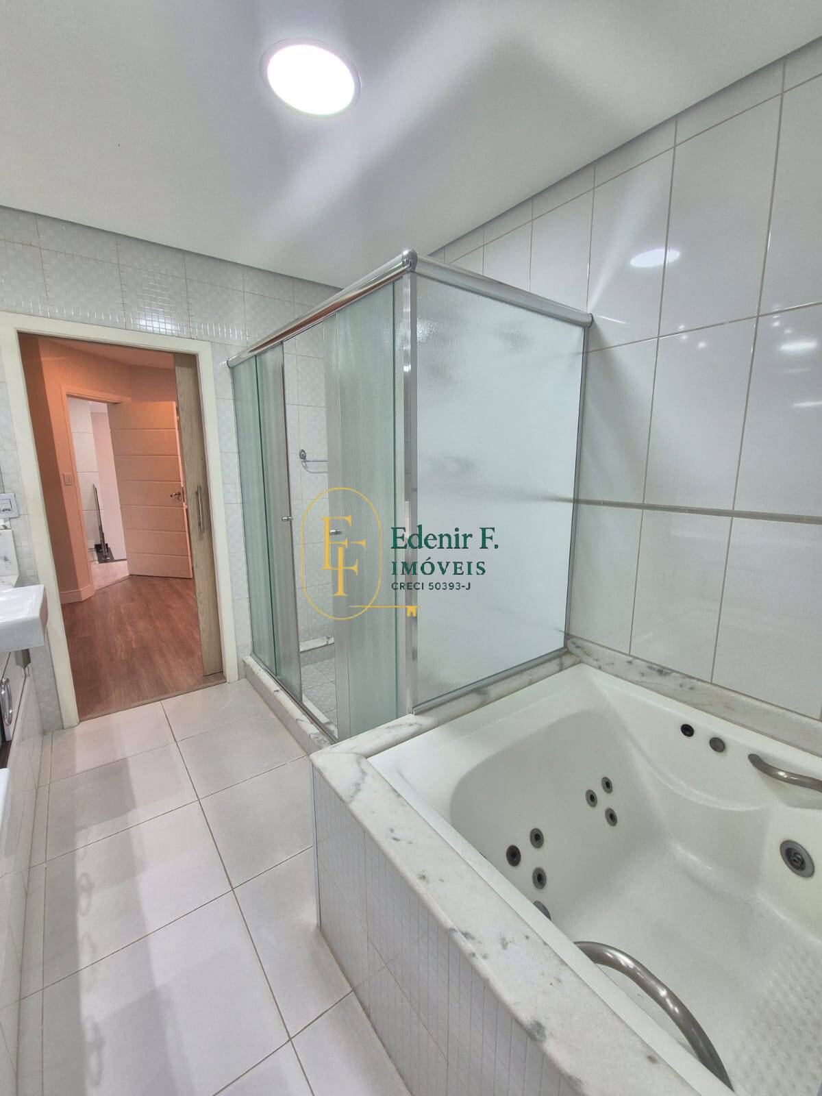 Sobrado, 6 quartos, 390 m² - Foto 61