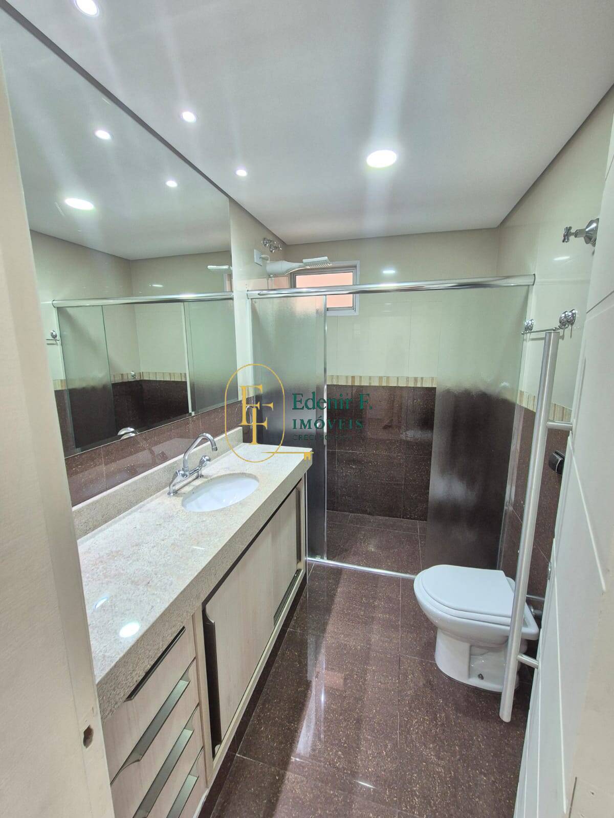 Sobrado, 6 quartos, 390 m² - Foto 64