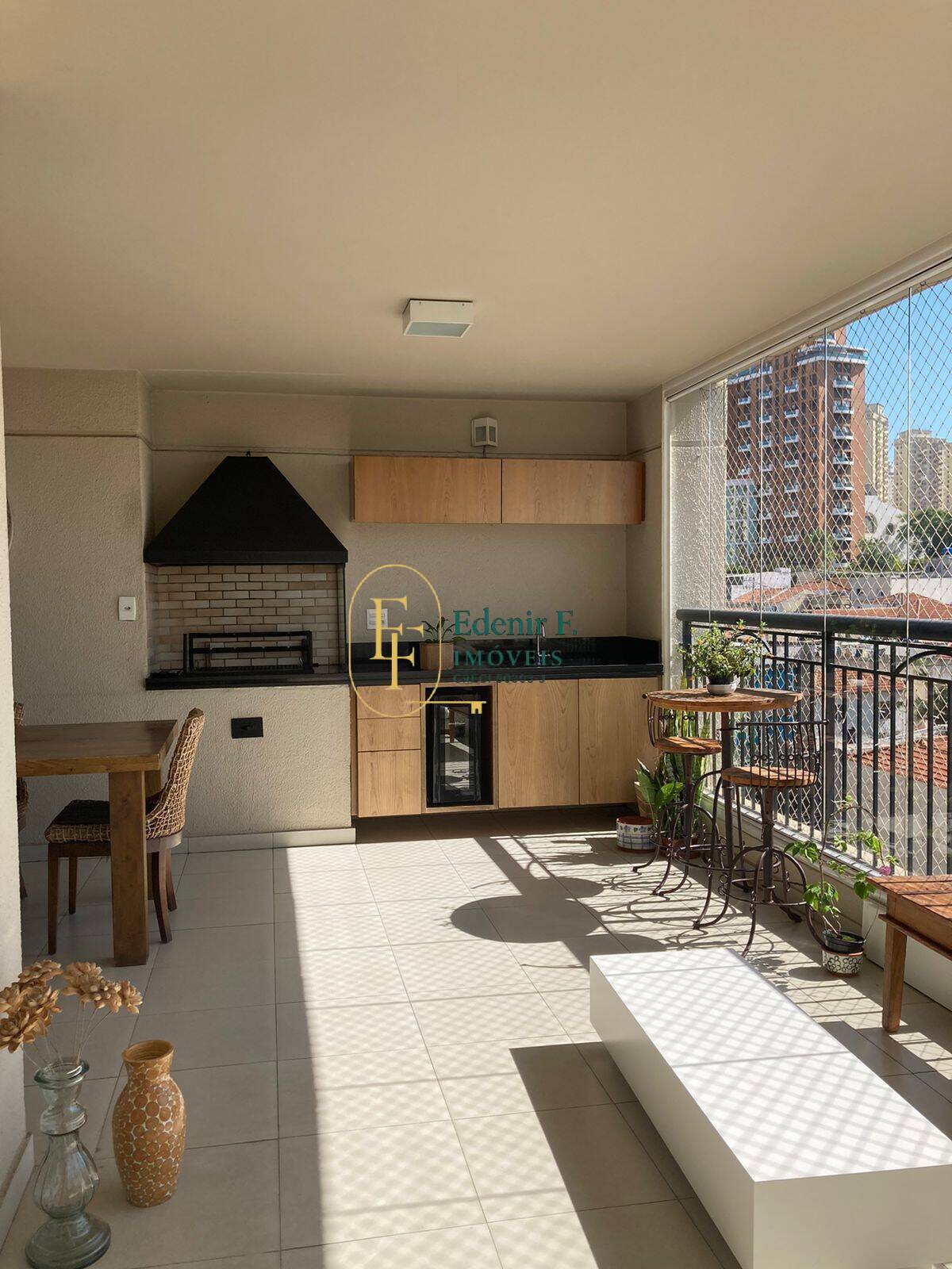 Apartamento, 4 quartos, 204 m² - Foto 1