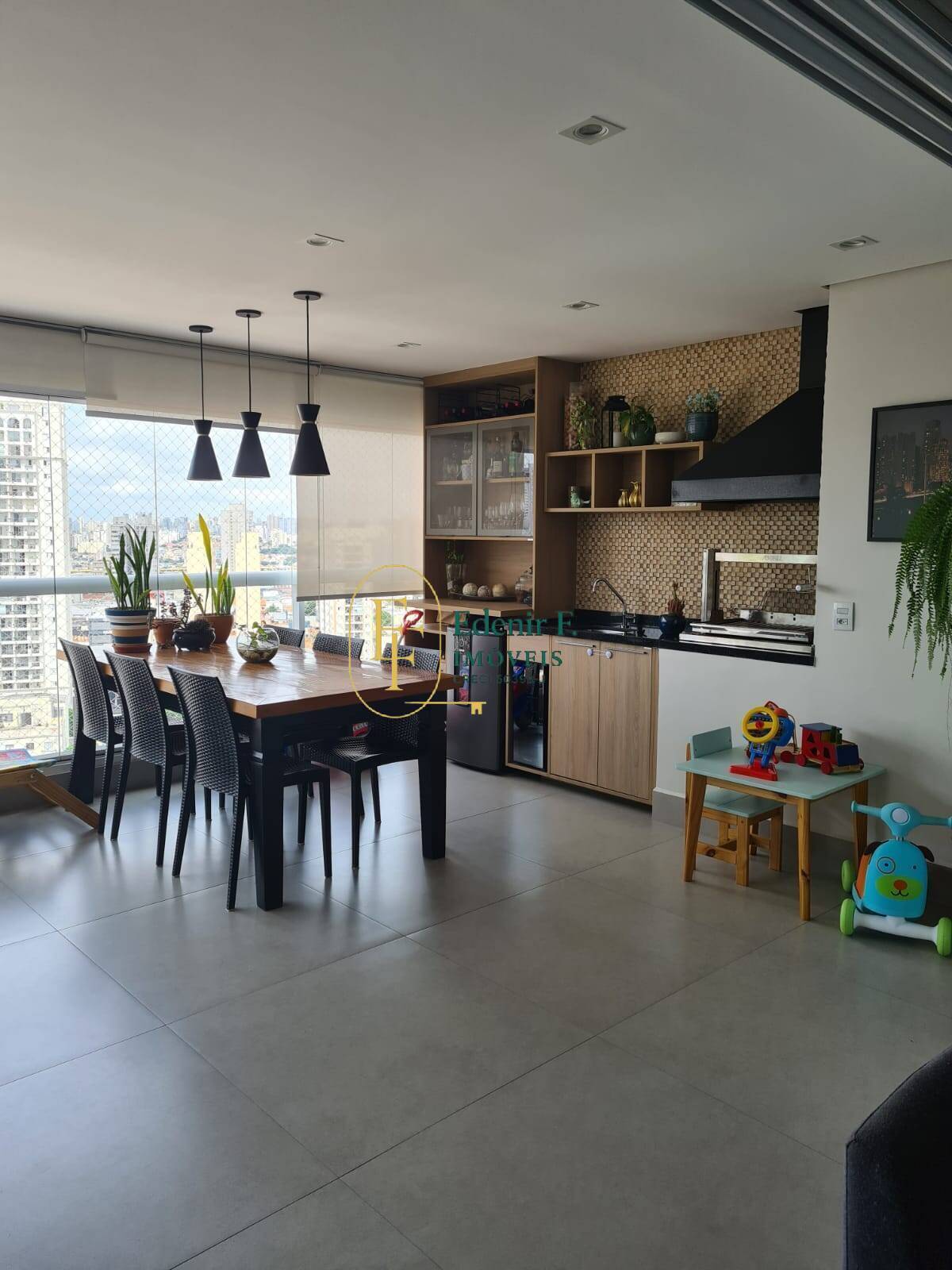 Apartamento, 3 quartos, 118 m² - Foto 1