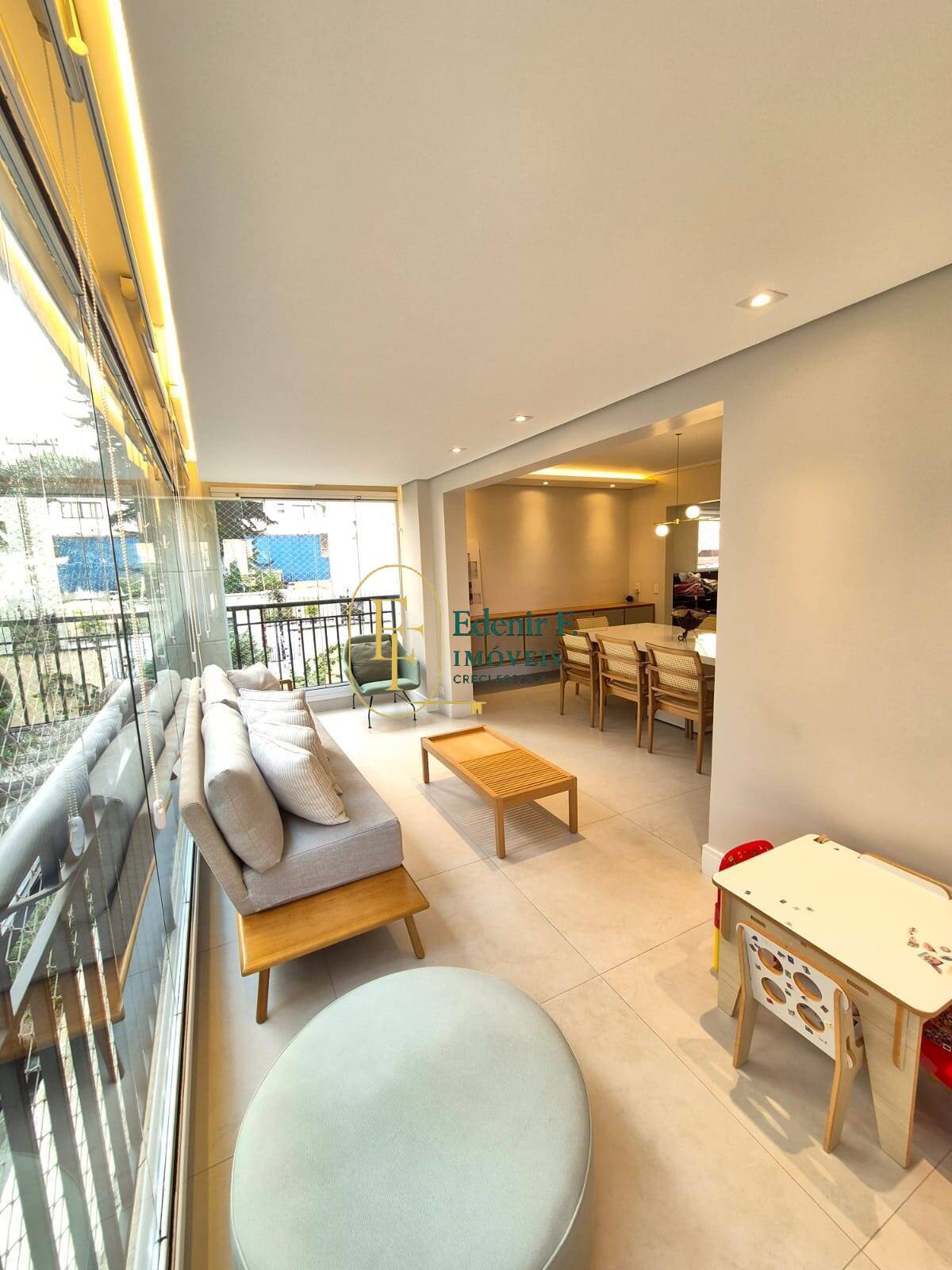 Apartamento, 3 quartos, 136 m² - Foto 4