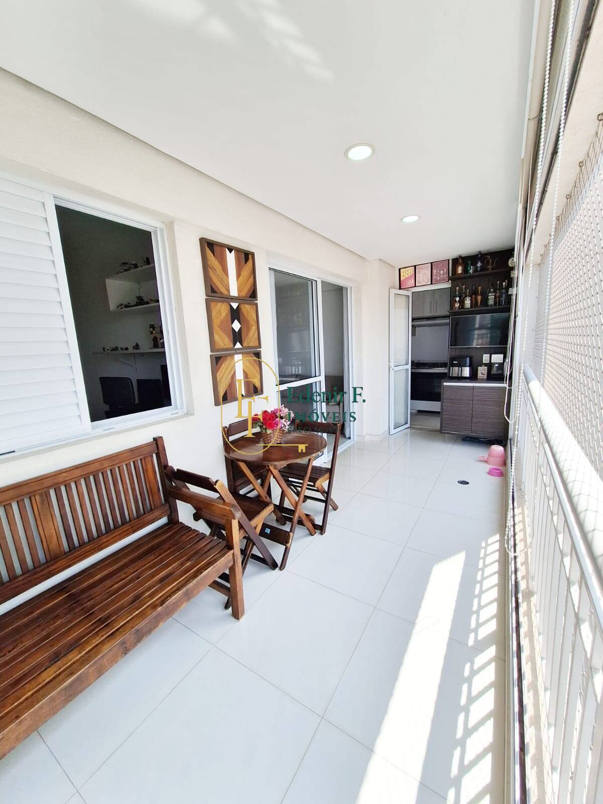 Apartamento, 3 quartos, 83 m² - Foto 2