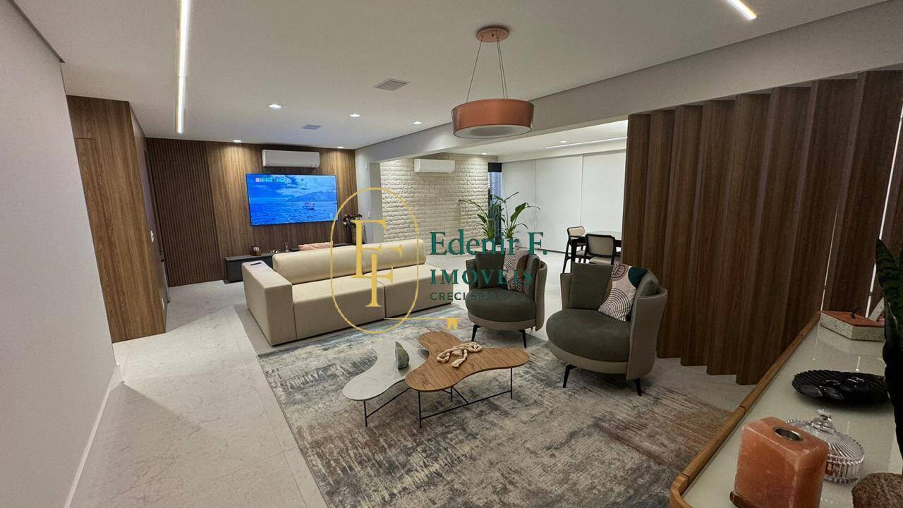 Apartamento, 3 quartos, 165 m² - Foto 1