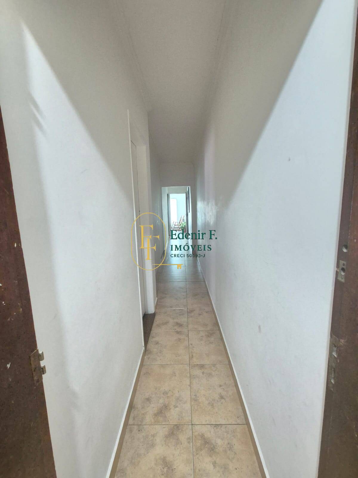 Casa, 5 quartos, 160 m² - Foto 9