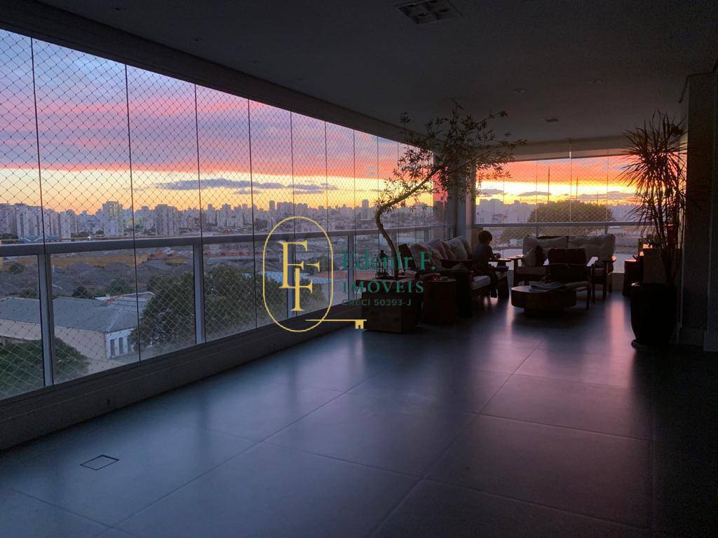 Apartamento, 3 quartos, 183 m² - Foto 1
