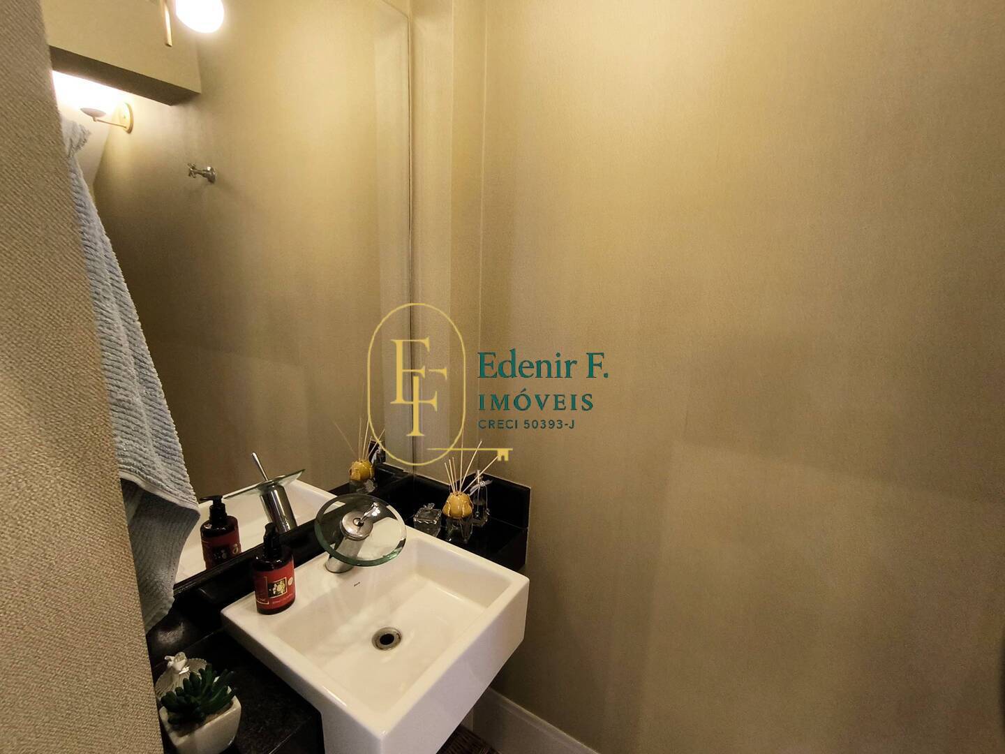 Casa, 3 quartos, 200 m² - Foto 13