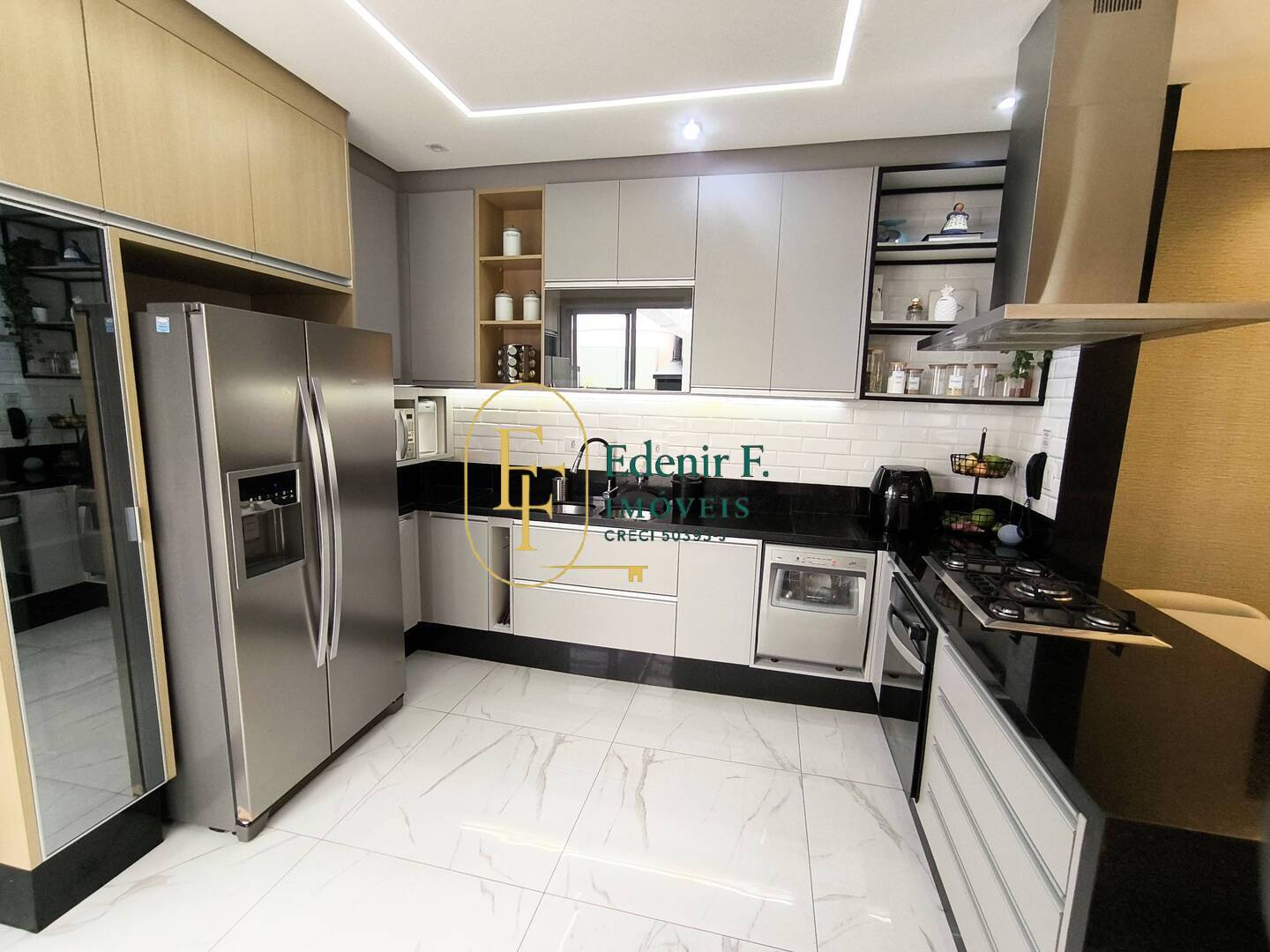 Casa, 3 quartos, 200 m² - Foto 15