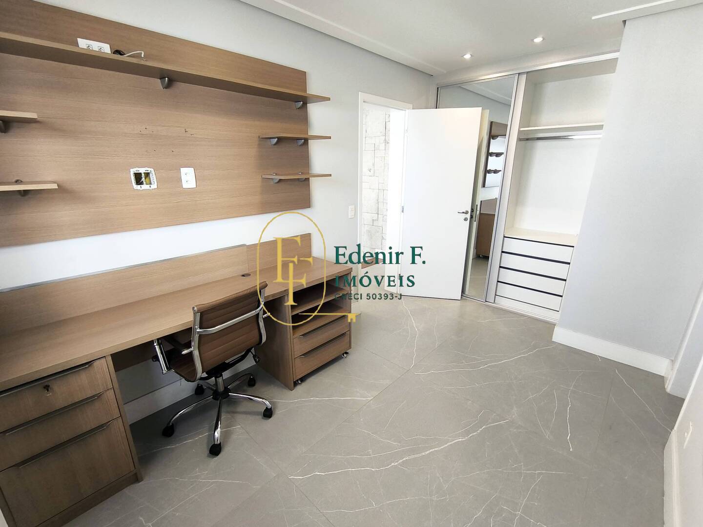 Cobertura, 3 quartos, 215 m² - Foto 14