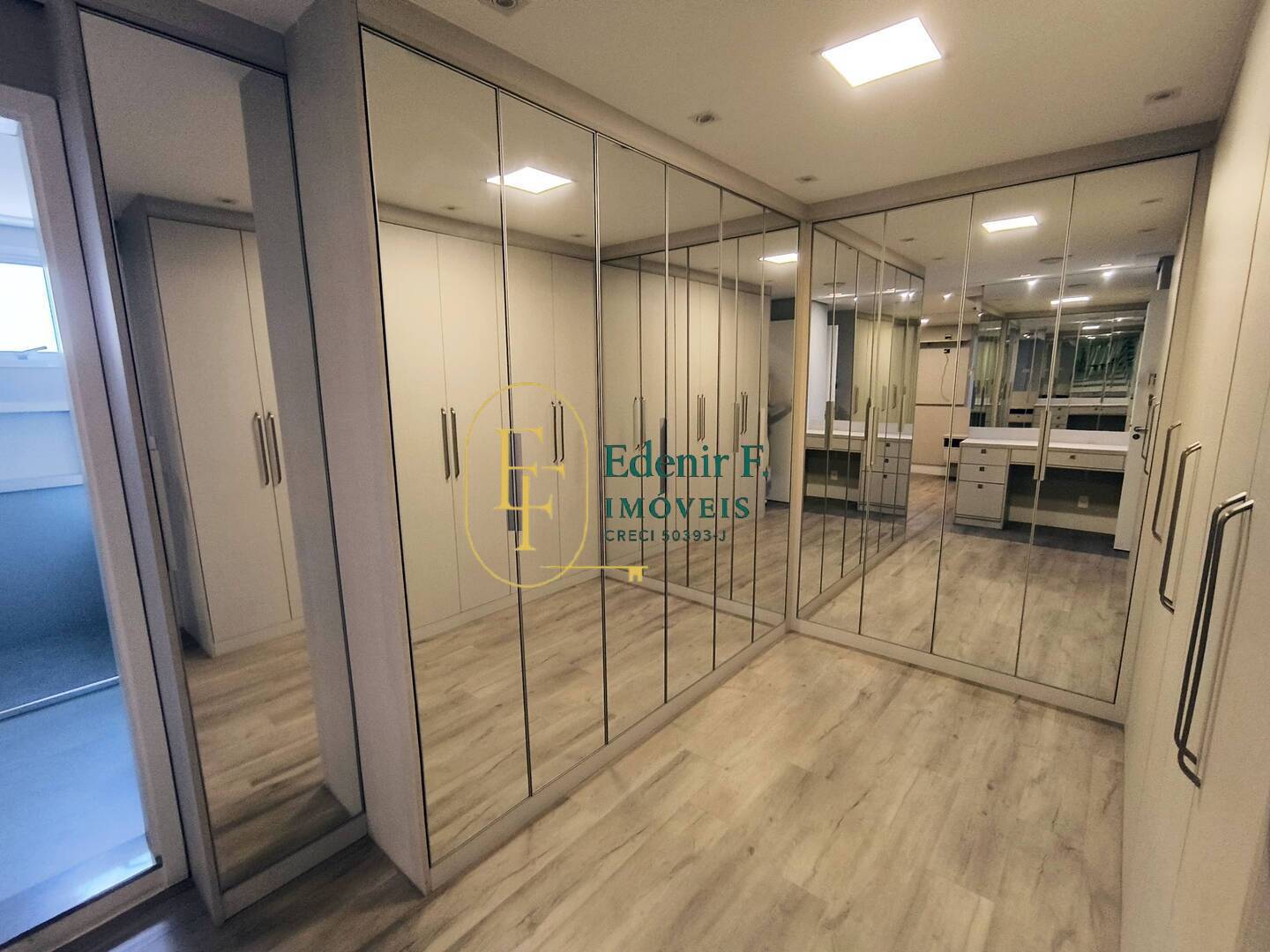 Cobertura, 3 quartos, 215 m² - Foto 33