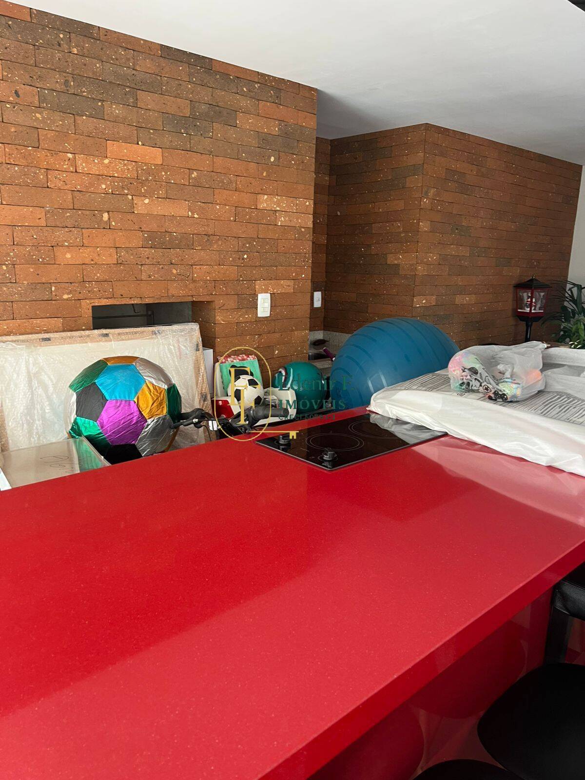 Apartamento, 3 quartos, 221 m² - Foto 2