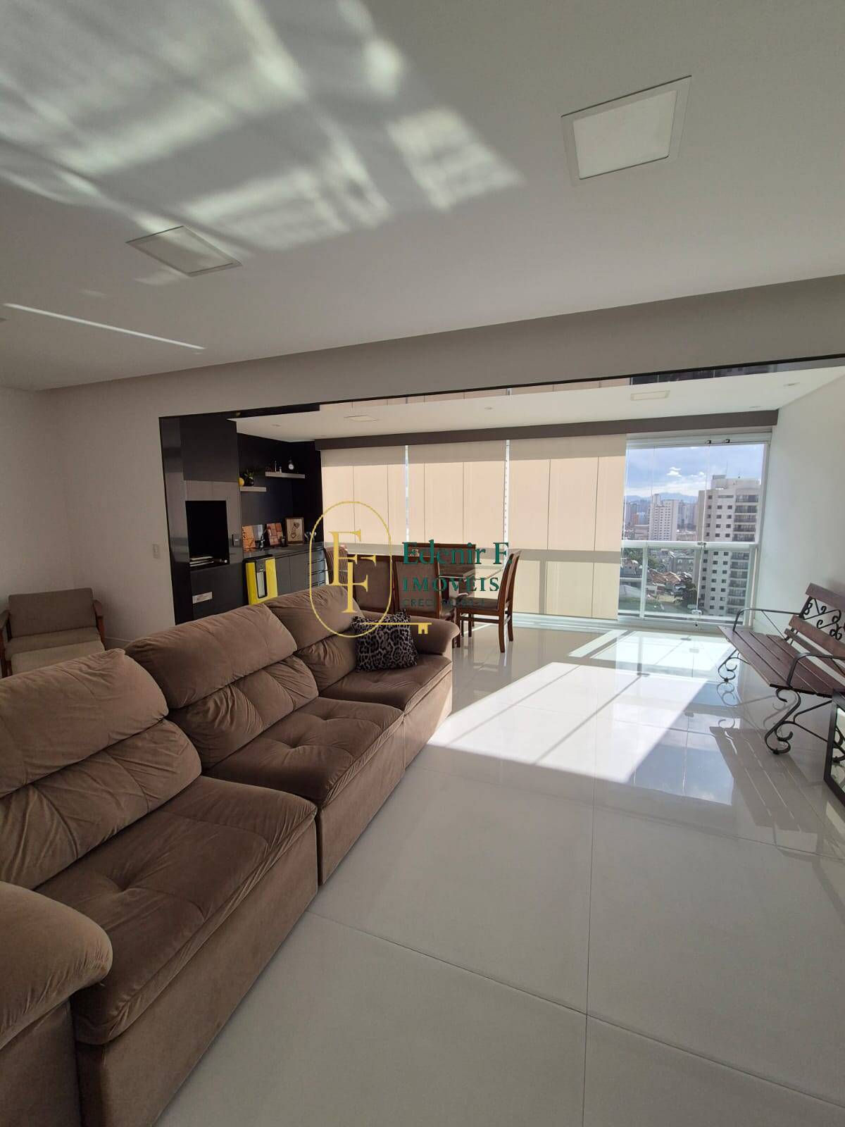 Apartamento, 3 quartos, 110 m² - Foto 1