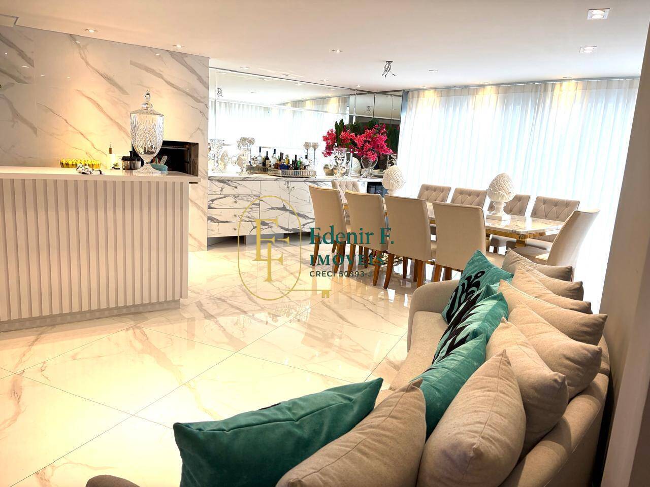 Apartamento, 3 quartos, 122 m² - Foto 2